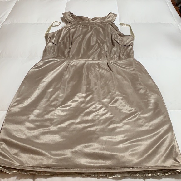 Jessica Howard Evenings tan Sleeveless Faux Gemstone Dress - Picture 11 of 13